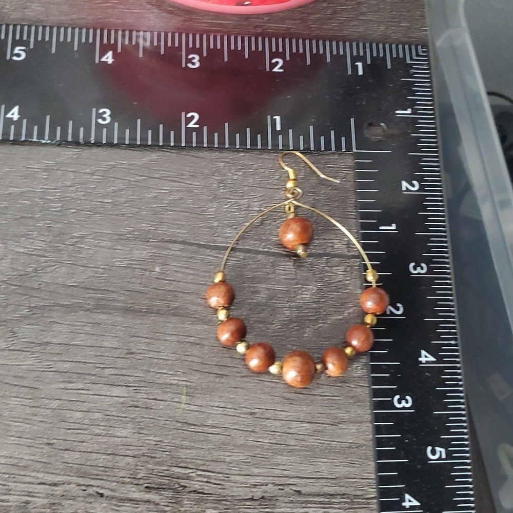 The Duchesses Whisper Openwork Wooden Earrings Hoops  E1017 - Picture 3 of 3